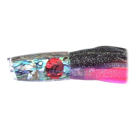 Bonze Lures Here for the Party